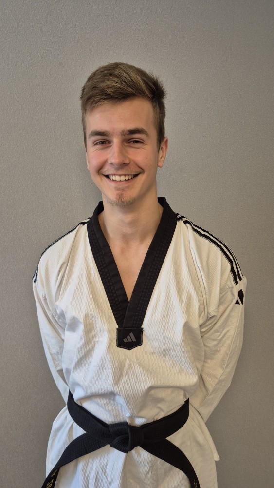 Nik Trainer